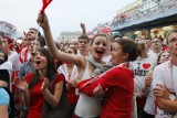 Euro 2012 Poznań: Podczas meczu Polska - Rosja Strefa Kibica pękała w szwach [ZDJĘCIA, WIDEO]