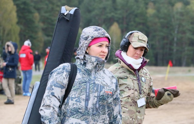 W zawodach wystartowało ponad 530 strzelców z całego świata.