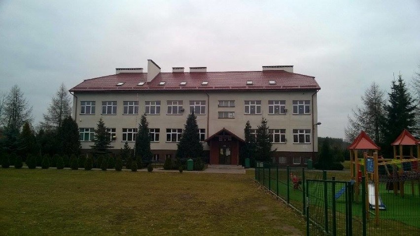 Szkoła w Wielkim Bukowcu