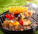 Zdrowszy grill – 10 patentów na lepsze dania z rusztu