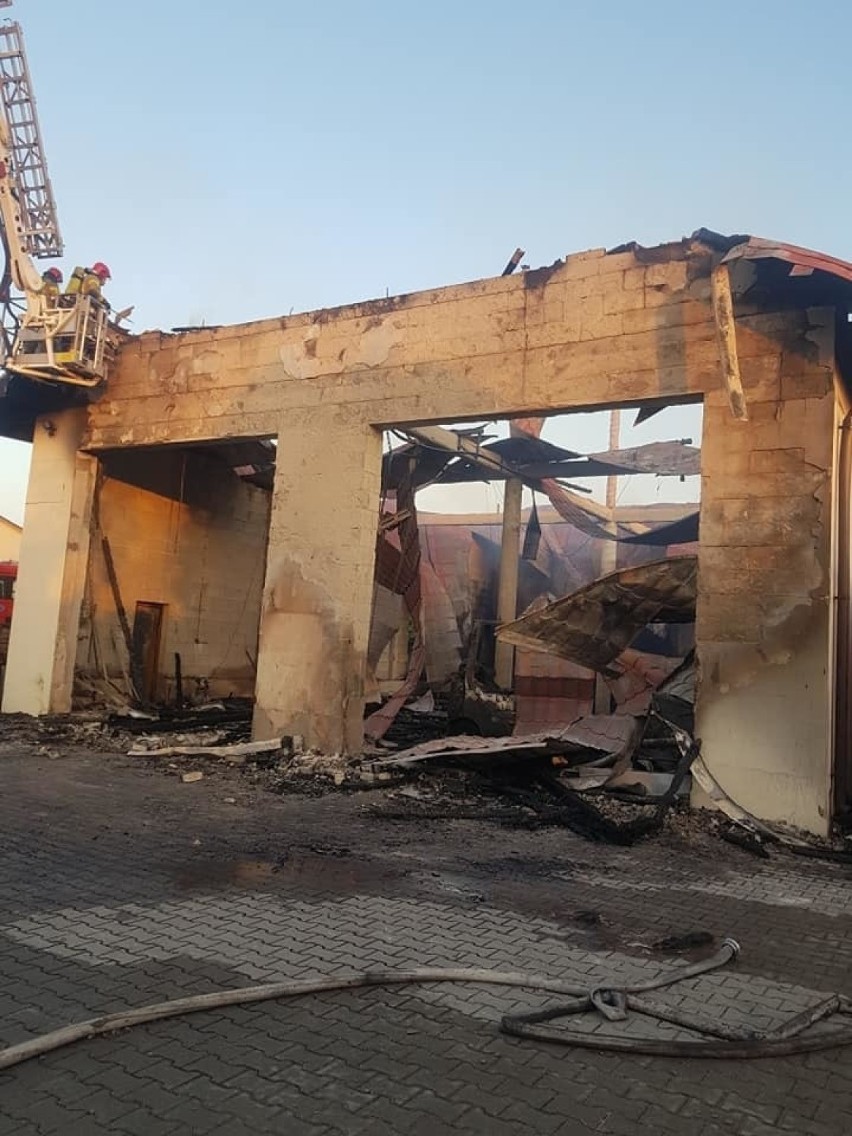 Pożar w Osinach – spalił się budynek gospodarczy