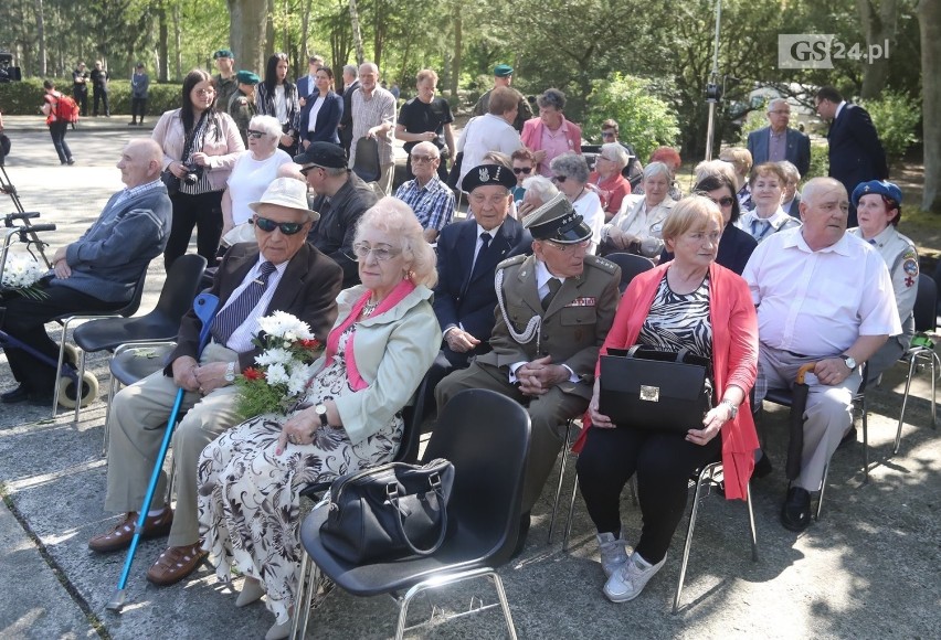 74 lata temu oddziały Armii Czerwonej wkroczyły do...