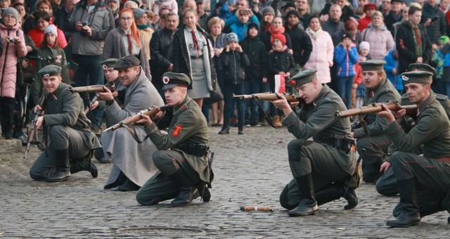 Równo sto lat temu, 27 grudnia 1918 r., mieszkańcy Poznania chwycili za broń i odbili miasto z rąk Niemców.