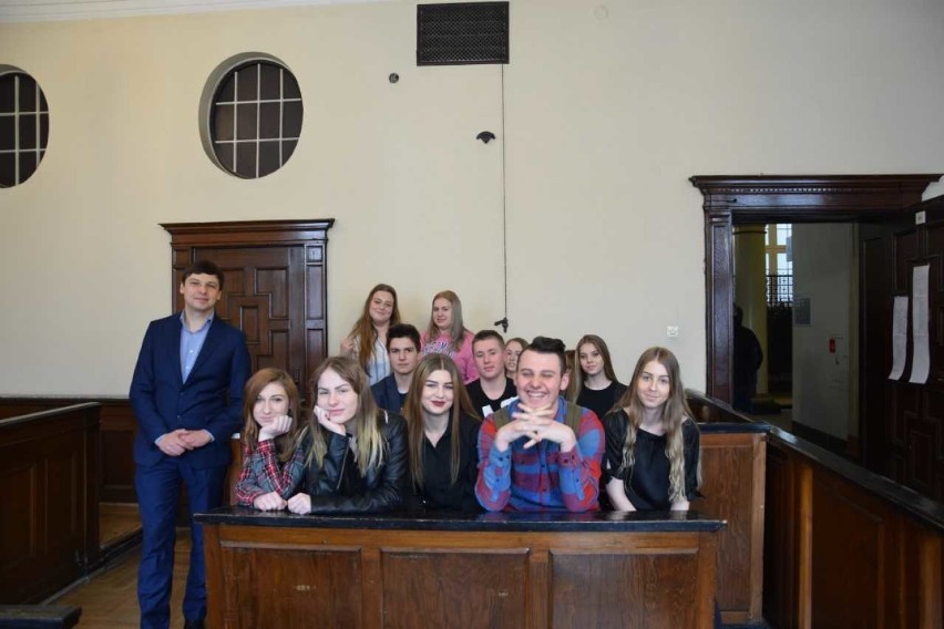 Uczniowie malborskiego liceum uczestniczyli w Dniach Otwartych Sądu Okręgowego