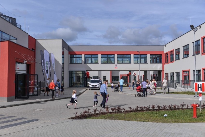 Centrum Edukacyjne Jabłoniowa. Rozpoczęcie roku szkolnego i...