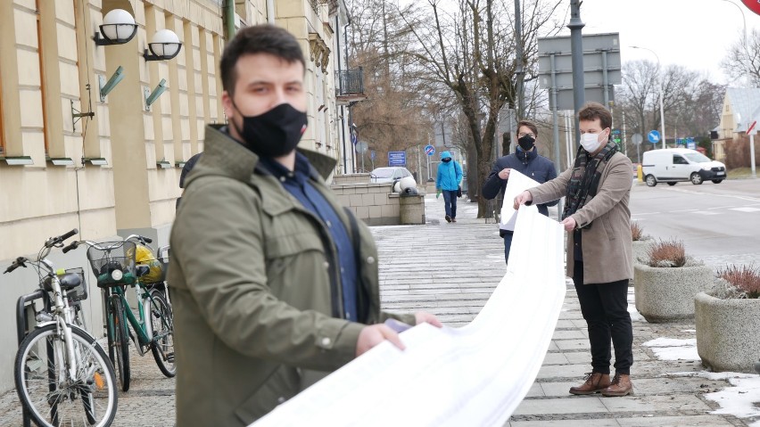 Kilka tysięcy mieszkańców poparło pomysł, by trasa Augustów-Białystok była ekspresowa