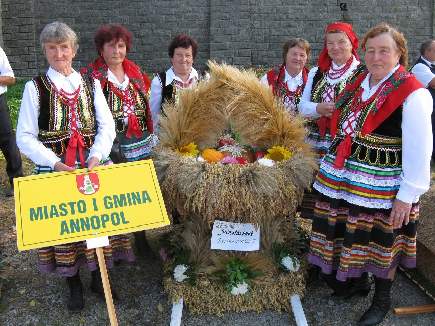 Dożynki powiatu kraśnickiego 2013: Gospodarzem imprezy...