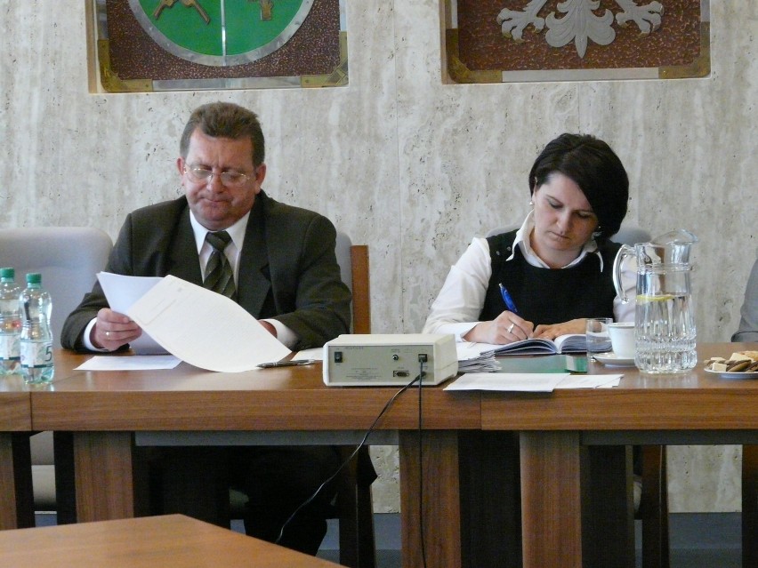 Chojnowski prowadzi. Bez zmian w czołówce plebiscytu na Samorządowca Roku 2013
