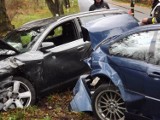 Wypadek z udziałem dwóch samochodów osobowych na Placu Wolności w Chełmnie                                            
