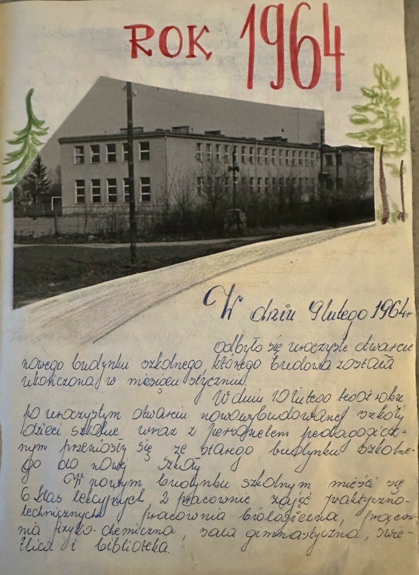 60-lecie Szkoły Podstawowej w Kurowie. Zobaczcie archiwalne zdjęcia z życia szkoły z lat 1964 - 1995!