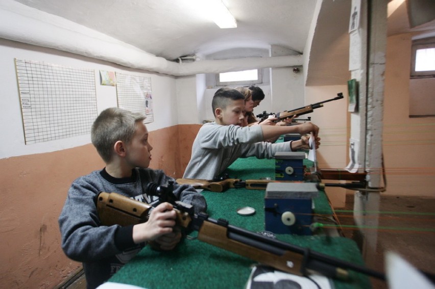 Dzieci strzelają w Legnicy [ZDJĘCIA]