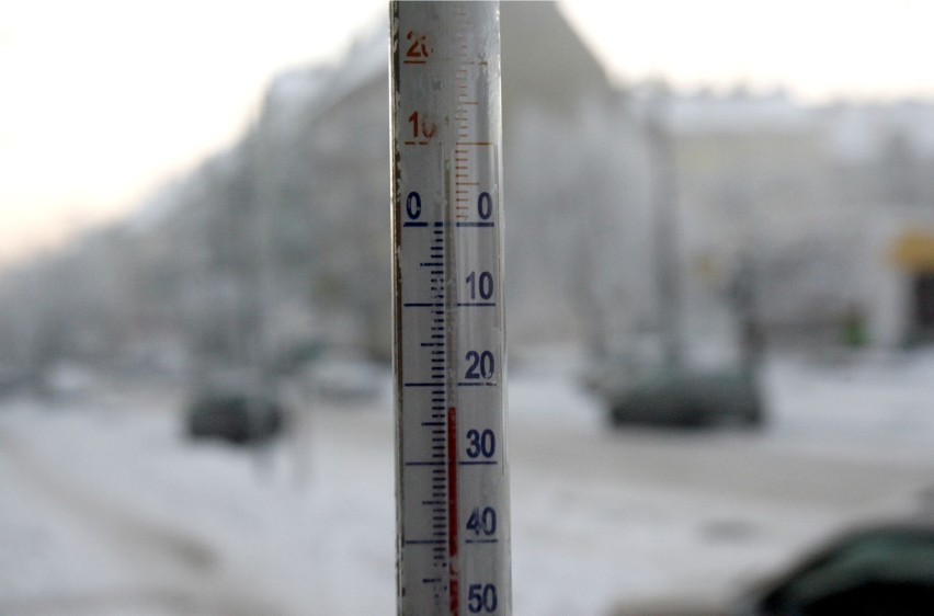 Zima w Warszawie: IMGW ostrzega przed wyjątkowo niskimi temperaturami