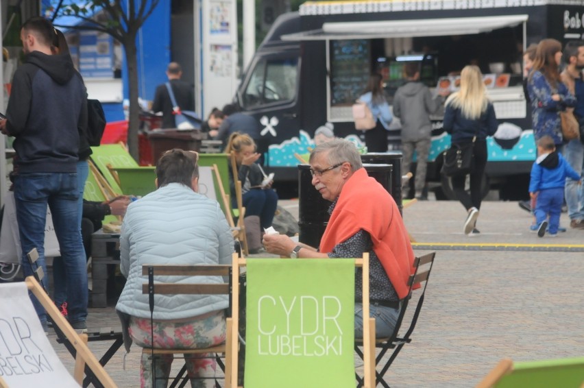 Food trucki na Kazimierzu i kuchnie z całego świata [ZDJĘCIA]           