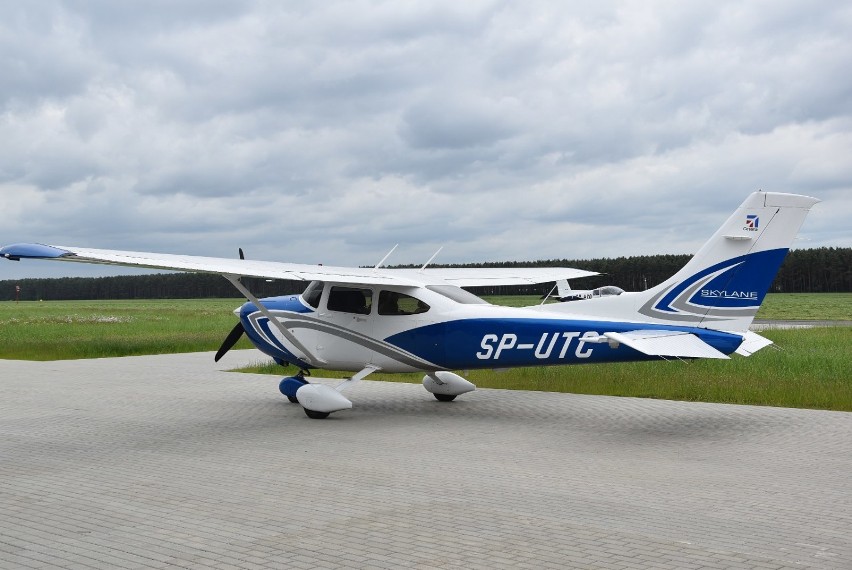 Przenosiny Aeroklubu Poznańskiego na lotnisko w Kąkolewie trwają 