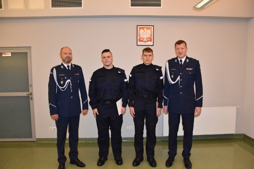 Dwóch nowych policjantów w KPP Żagań