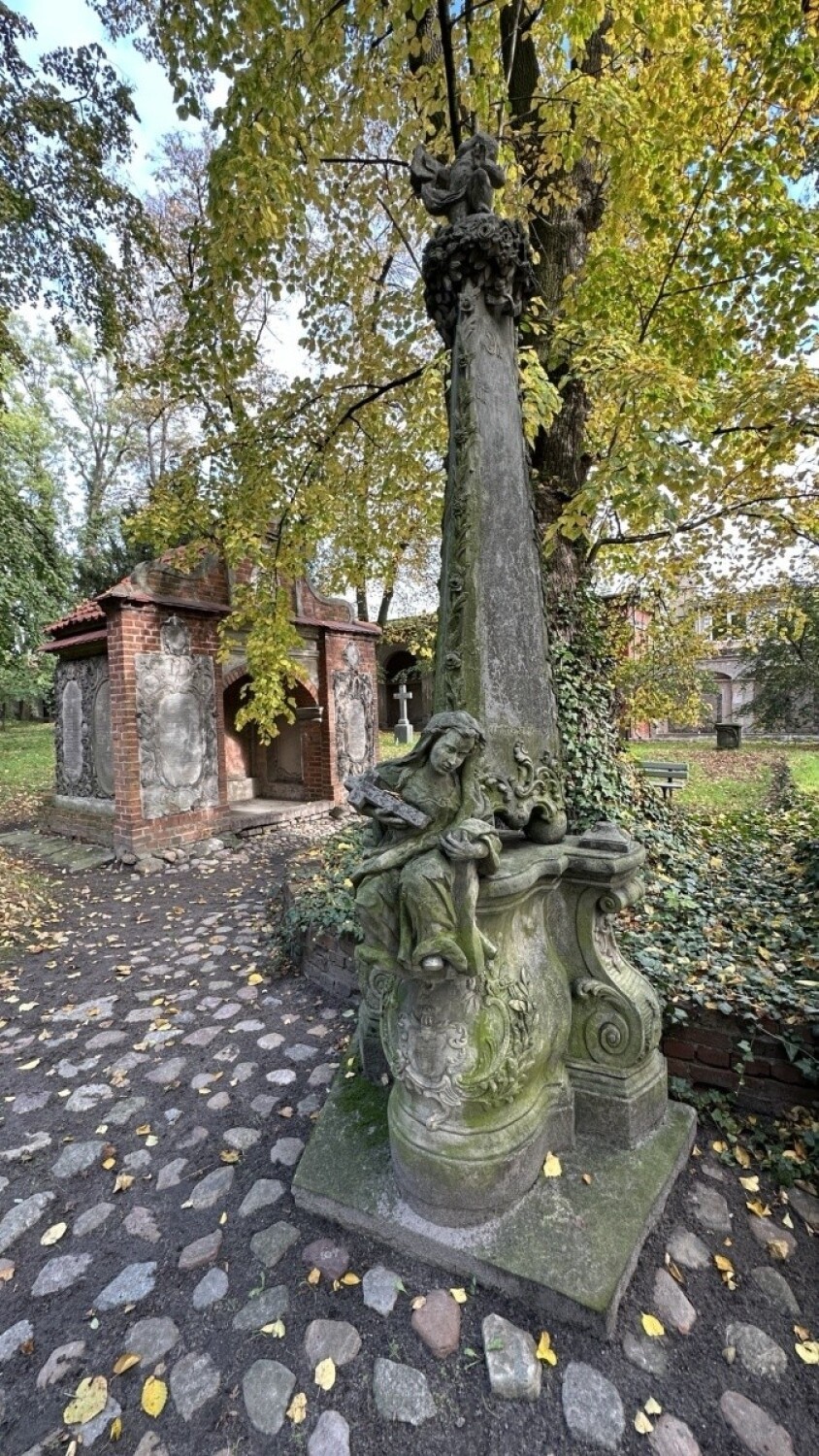 Dział Lapidarium Rzeźby Nagrobnej we Wschowie, bo o tym...