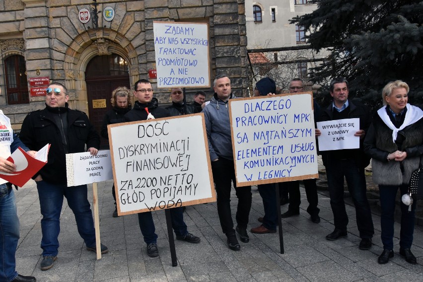 MPK Legnica - kierowcy protestują, zatem kursów będzie mniej