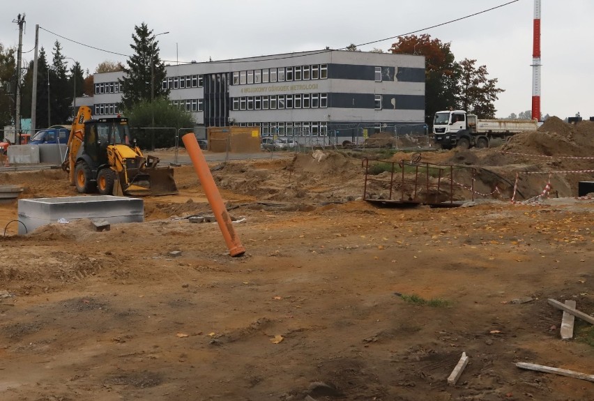 Trwa budowa portu lotniczego na radomskim Sadkowie. Sprawdziliśmy postęp prac (ZDJĘCIA)