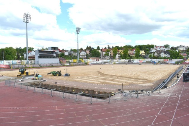 Postęp prac na stadionie w Chojnicach (4.06.2020)