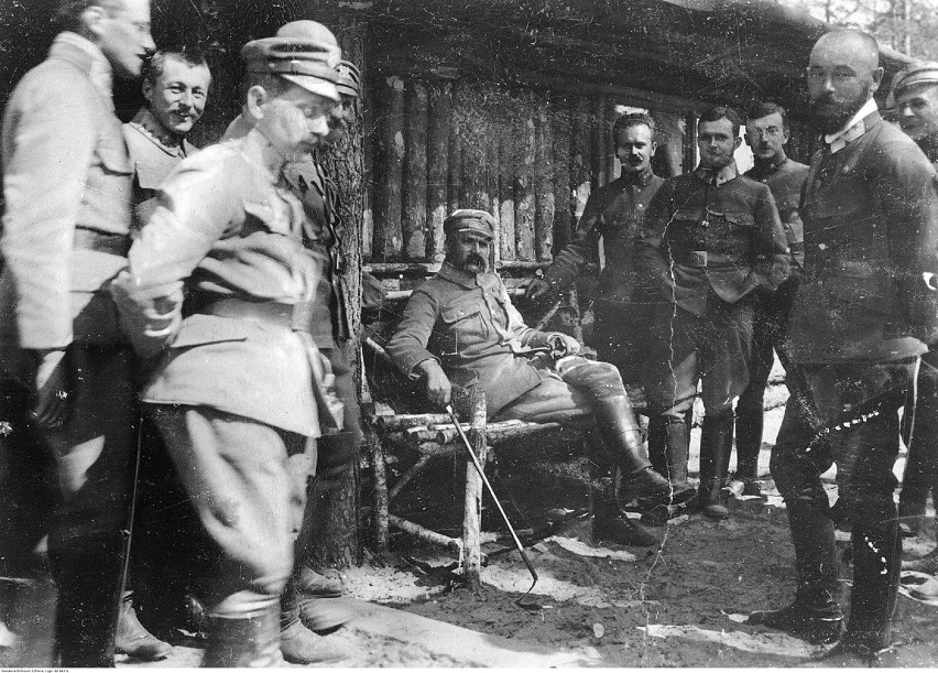 11 listopada 1918 roku Polska po 123 latach odzyskała niepodległość. Komendant powrócił! Józef Piłsudski w Warszawie