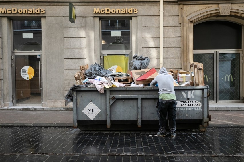 McDonald's na Rynku Głównym w Krakowie. Trwa przebudowa restauracji