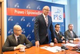PiS w Kaliszu podtrzymuje swoje poparcie dla Grzegorza Sapińskiego
