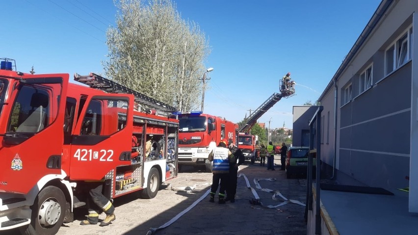 Akcja ratowniczo-Gaśnicza - strażaków wezwano do Adriany w...