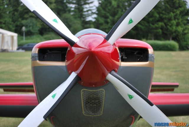 Trening Royal Jordanian Falcons trwał dwadzieścia minut. Piloci wykonali pokaz, który zaprezentują w czasie trwania Pikniku Szybowcowego.