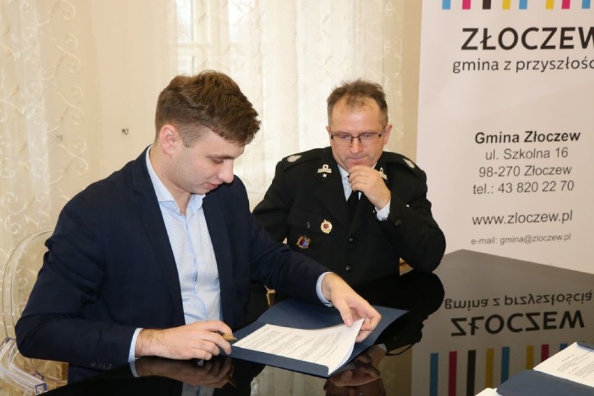 Strażacy z OSP Uników, Kamasze i Stolec z nowym sprzętem [FOTO]