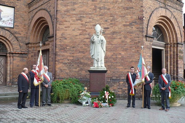 Przed mszą św. w intencji Ojczyzny z okazji 30. rocznicy powstania Solidarności