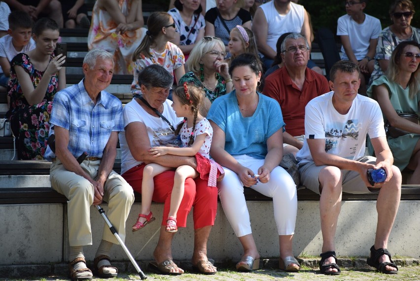 Podopieczni Oli Turoń z koncertem nad oleśnickimi stawami