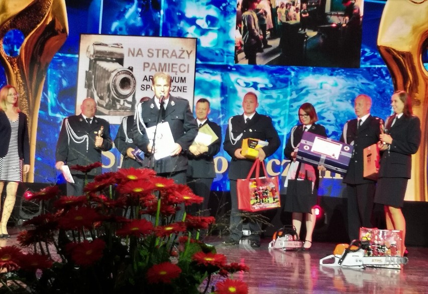OSP Kłobuczyn nagrodzone podczas gali Florianów