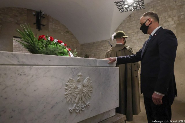 Prezydent Andrzej Duda na obchodach 11. rocznicy katastrofy smoleńskiej