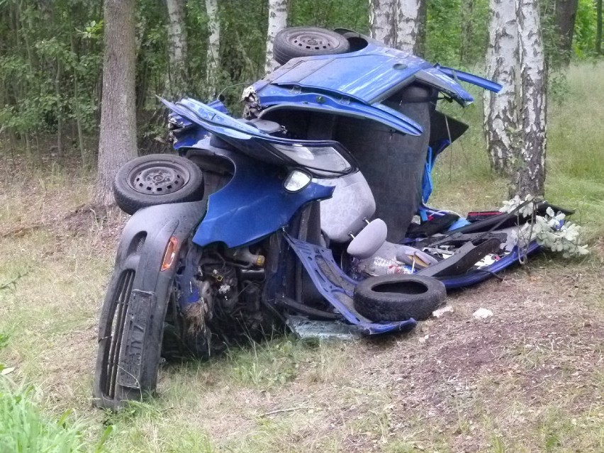 Policja bada przyczyny tragicznego w skutkach wypadku...