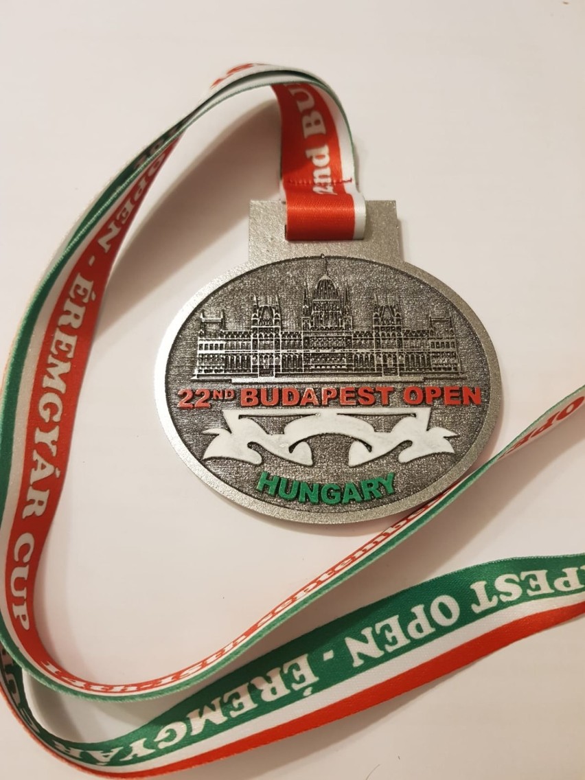 Dwa medale pleszewskich karateków na Budapeszt Open