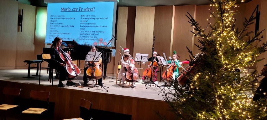 W szkole muzycznej odbył się świąteczny koncert. To również inauguracja nowego nagłośnienia i oświetlenia sali koncertowej