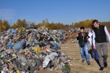 Sławków: Nikt nie chce posprzątać śmieci zagrażających mieszkańcom [ZDJĘCIA]