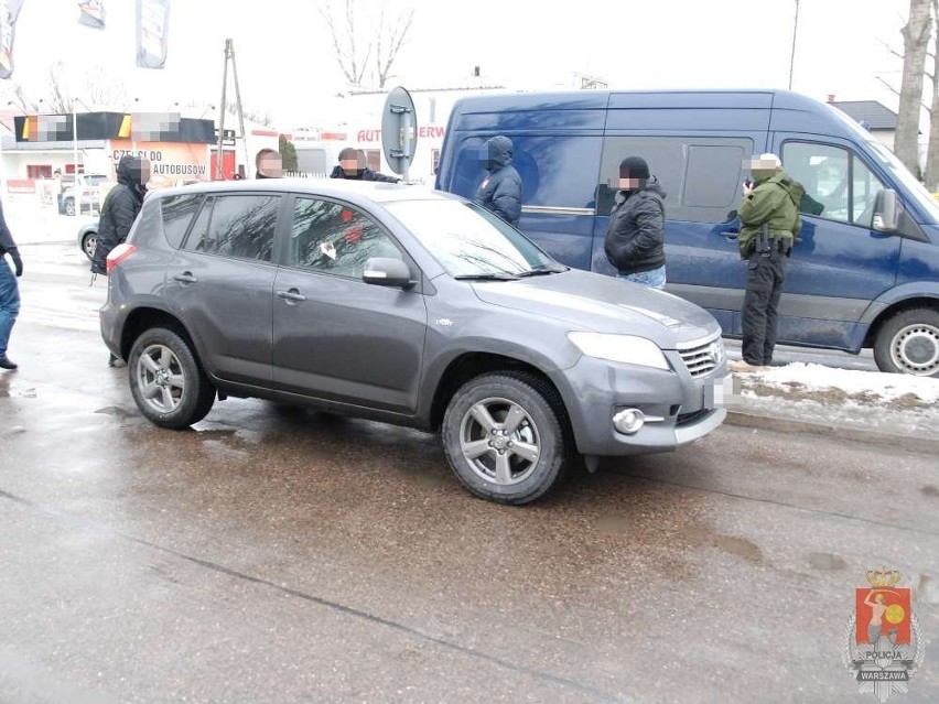 Zatrzymano pasera, który ukradł auto warte 160 tysięcy złotych (ZDJĘCIA)