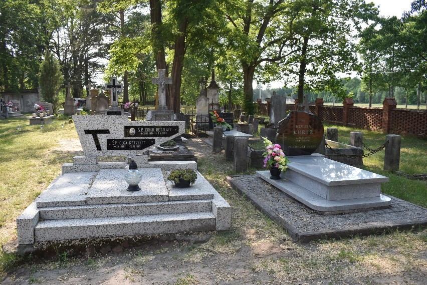 Kościół i cmentarz ewangelicki w Nowej Kaźmierce