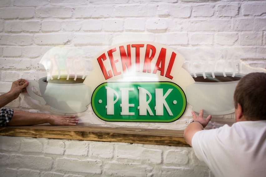 Central Perk Warszawa. Kanapa już czeka!