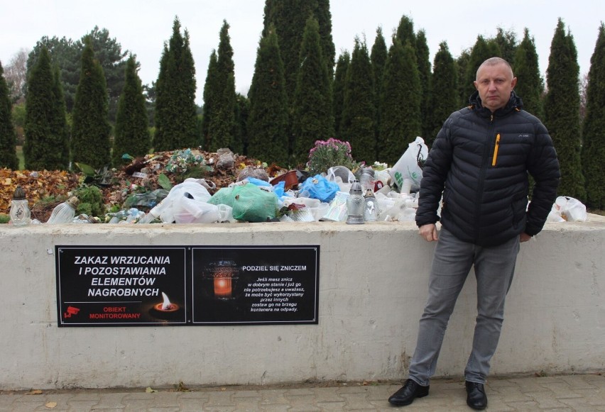 Sto ton śmieci rocznie na cmentarzu przy Osieckiej w Lesznie ZDJĘCIA 