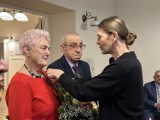 Jubileusze par małżeńskich z Bełchatowa. W USC świętowali 50- i 60-lecie małżeństwa FOTO, VIDEO
