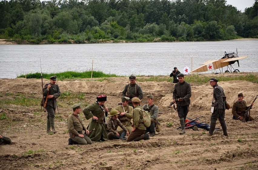 Good Morning Dęblin. Wielka rekonstrukcja i piknik militarny