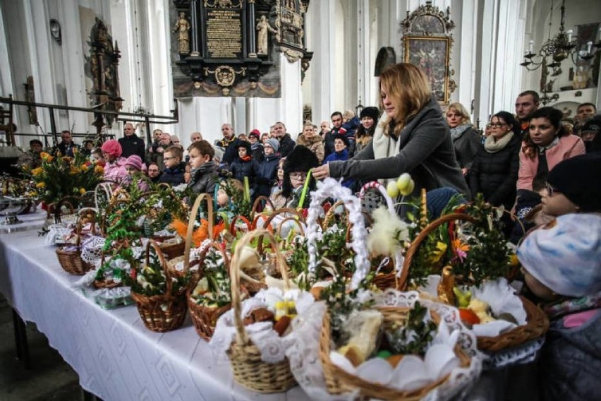 Każdy element koszyka wielkanocnego ma inną symbolikę...