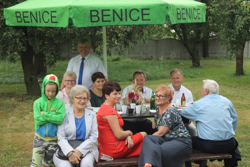 Dożynki parafialne w Benicach [ZDJĘCIA]                    