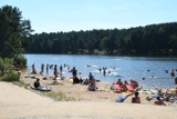 Gorący piątek nad zalewem w Rejowie. Wiele osób wypoczywało na plaży - zobacz zdjęcia 