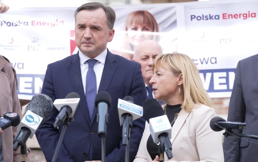 Minister Ziobro o wypadku na A1 w Sierosławiu. Nowe informacje na konferencji w Piotrkowie 