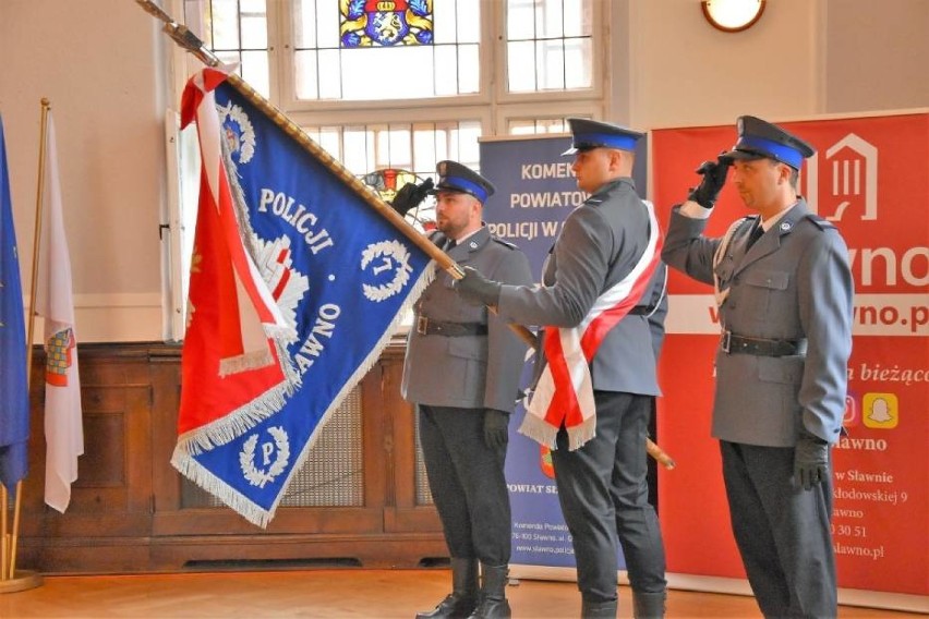 Uroczystość wprowadzenia nowego Komendanta Powiatowego Policji w Sławnie [ZDJĘCIA]