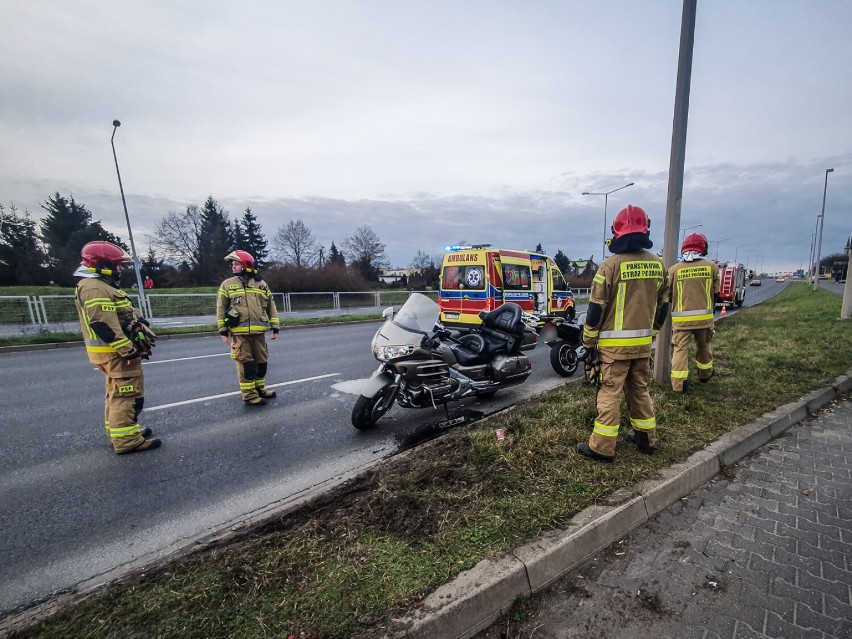 Wypadek dwóch motocyklistów w Lesznie w Nowy Rok