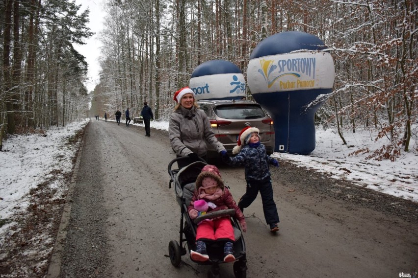 Biegowe Mikołajki w Chwaszczynie zamknęły sezon biegowy na Kaszubach